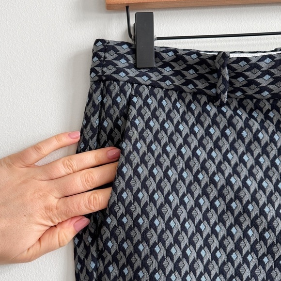 THEORY • Classic Slim Crop Jacquard Pant - Picture 6 of 14